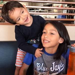 Meet your Posher, Julio